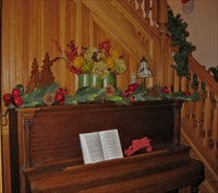 Disney Santa Paws 2 (Renolds house) set at the Old Nurses Residence B&B.